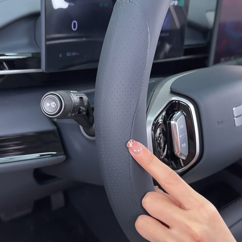 Housse de volant en cuir pour  - Car Steering Wheel Cover Anti Slip Breathable avis et prix